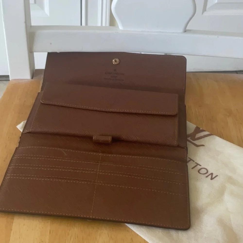 LVBrown Monogram Canvas Continental Wallet - Picture 7 of 7